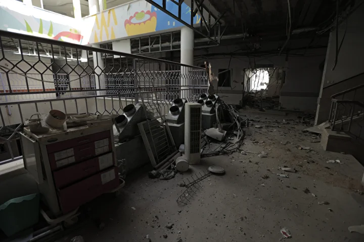 Katil İsrail Gazze'deki Rantisi Çocuk Hastanesi'nde geriye ağır yıkım bıraktı 13 katil israil gazzedeki rantisi cocuk hastanesinde geriye agir yikim birakti 12 kz1TfetV