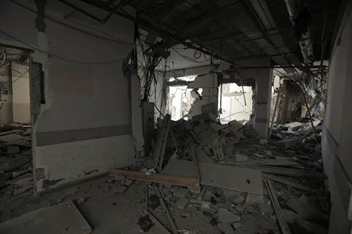 Katil İsrail Gazze'deki Rantisi Çocuk Hastanesi'nde geriye ağır yıkım bıraktı 14 katil israil gazzedeki rantisi cocuk hastanesinde geriye agir yikim birakti 13 wcFhTgq1
