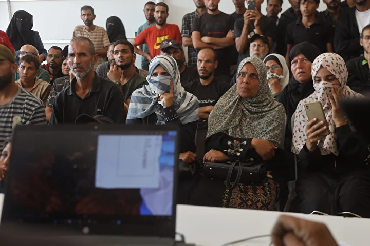 kizilhac takimlari israilin gazzeden alikoydugu filistinlilerin naaslarini nasir hastanesine ulastirdi 23