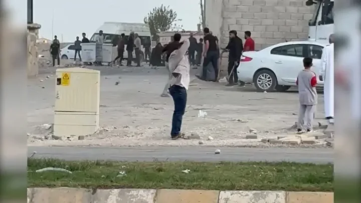 komsu arbedesi sanliurfada ortalik kan golune dondu meyyit ve yaralilar var 3 TkbtUWNp