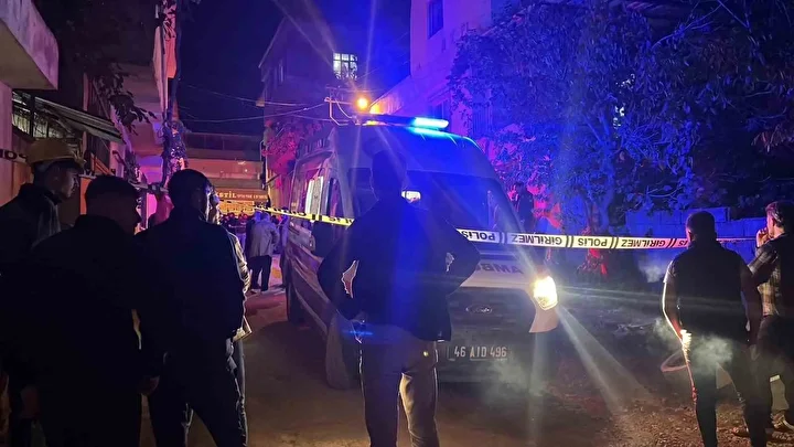 konut mesken dolasip vefat sacti kahramanmarasta eski esi ile eski esinin annesini oldurup uvey Ki1AwgDX