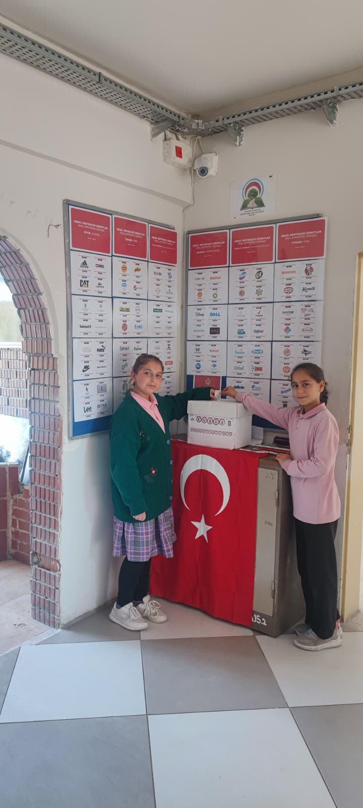 Küçük kalplerden büyük takviye: Döğer Fatih Ortaokulu’ndan Gazze’ye umut bağışı 2 kucuk kalplerden buyuk takviye doger fatih ortaokulundan gazzeye umut bagisi 1