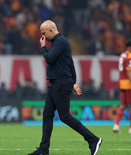 liverpool galatasaray macini hatirlatarak hakemlere isyan etti 6E2zIuW6.jpg