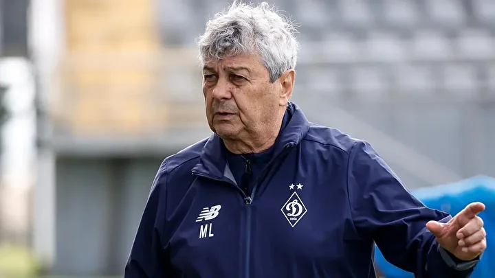 Lucescu Türk oyuncuyu Romanya Ulusal Kadrosu'na çağırdı: 'Seni Türkiye'de oynatmazlar' 2 lucescu turk oyuncuyu romanya ulusal kadrosuna cagirdi seni turkiyede oynatmazlar 1 Va9AuCrz