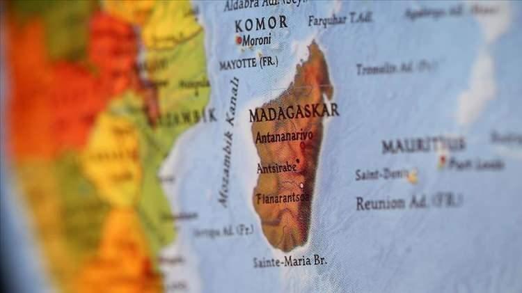 madagaskarda cumhurbaskani ulkeden kacti tezi ulusa seslenis konusmasi yapti 1 ElCNtnyF