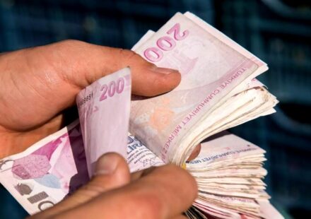Memur ve memur emeklisine ek artırım talebi memur ve memur emeklisine ek artirim talebi wymiIF1c.jpg