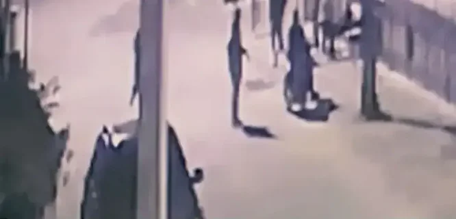 mendil kapmaca oyunu kanli bitti 16 yasindaki ogrenciye bicakli taarruz 3 3ggsCQy2