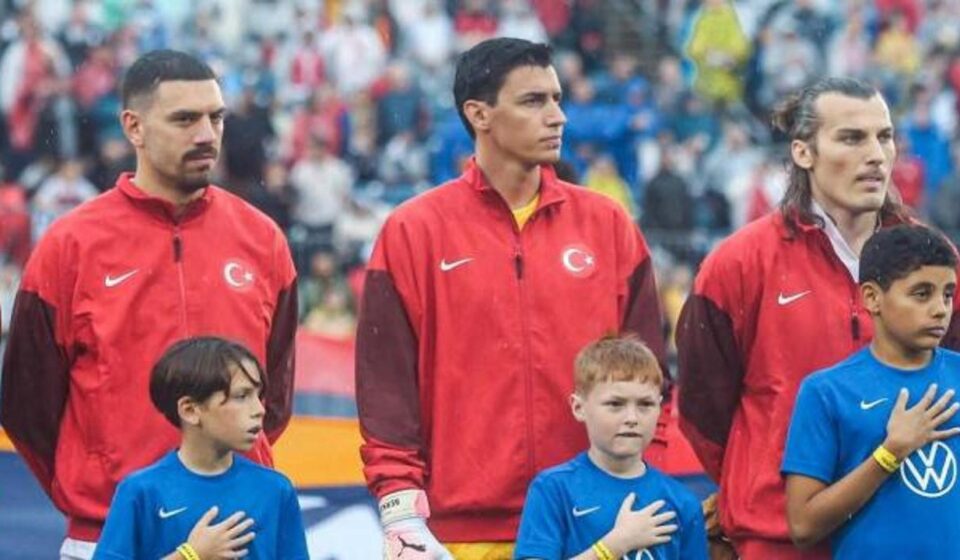Montella da reaksiyon göstermişti! TFF’den Berke Özer için sürpriz karar montella da reaksiyon gostermisti tffden berke ozer icin surpriz karar mS6xY3Pz.jpg