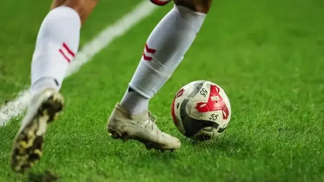 Muhteşem Lig’de herkes onun fanı oldu: Son vakitlerin en çok konuşulan yıldızı! muhtesem ligde herkes onun fani oldu son vakitlerin en cok konusulan yildizi vTQbveDi.webp