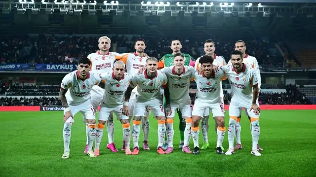 Nihat Kahveci Galatasaraylı yıldızın performansına dikkat çekti: İnanılmaz oynuyor nihat kahveci galatasarayli yildizin performansina dikkat cekti inanilmaz oynuyor pvH8GN3p.webp
