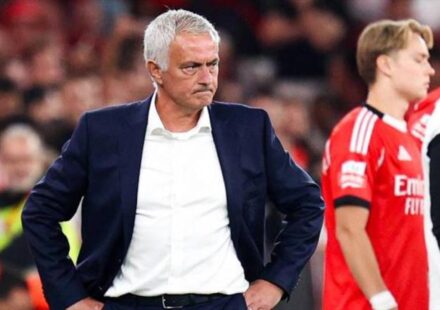 olacak is degil diyerek isyan etmisti mourinhodan sarana tek cumlelik karsilik bC7BT6Kf.jpg