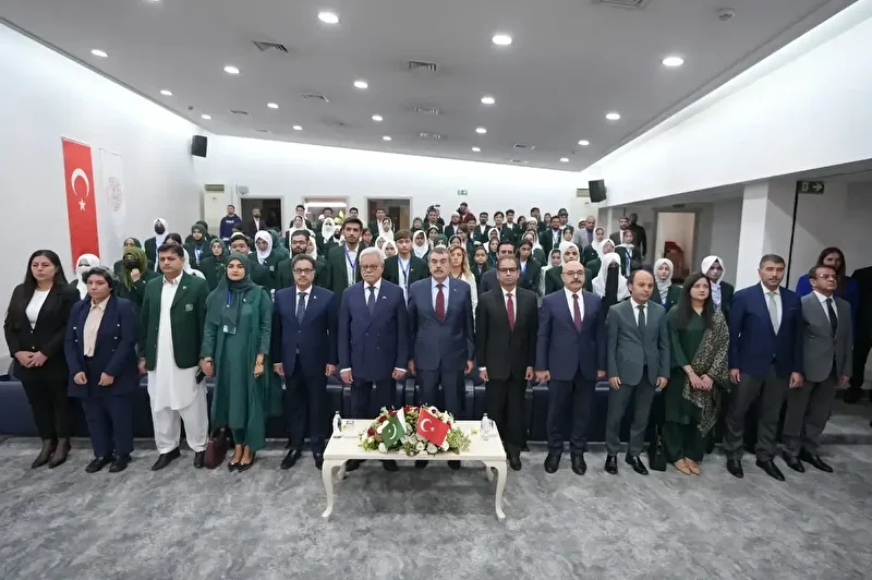 pakistanli ogrencilerden ulusal egitim bakanligina ziyaret kardeslik koprusu yeni kusaklarla gucleniyor 0 9NhXX14K