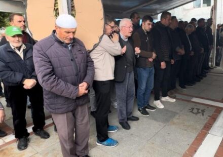 Perde asarken düşen bayan öldü perde asarken dusen bayan oldu GfOtdhif.jpg