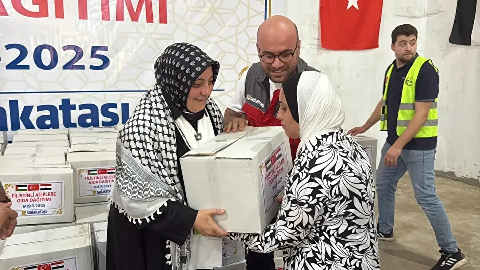 Sadakataşı Mısır'da yaşayan Gazzeli ailelere yardım ulaştırdı 2 sadakatasi misirda yasayan gazzeli ailelere yardim ulastirdi 1 v3jvPlu3