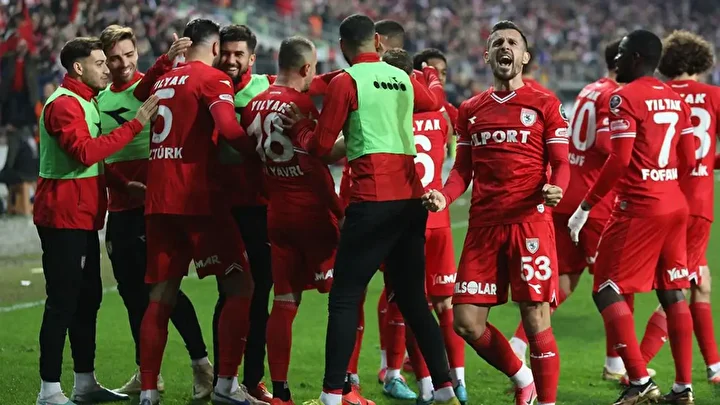 samsunspor dinamo kiev maci ne vakit saat kacta hangi kanalda 5 NWss9BHN