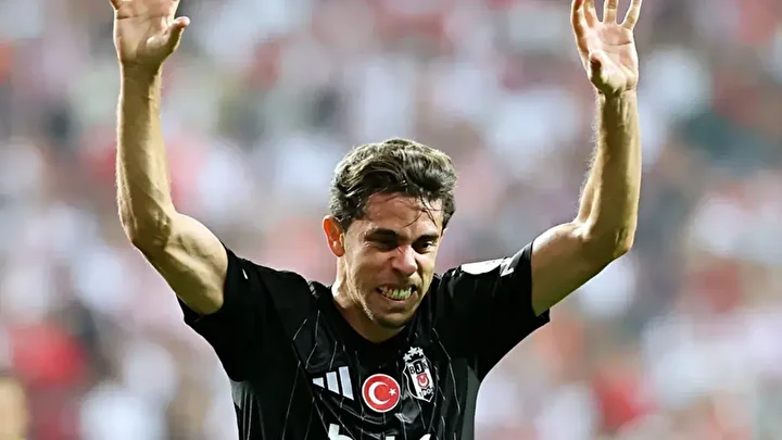 sergen yalcin periyodunda gozden dustu besiktasta devre ortasi birinci o gidiyor 2 7VCCbjLr