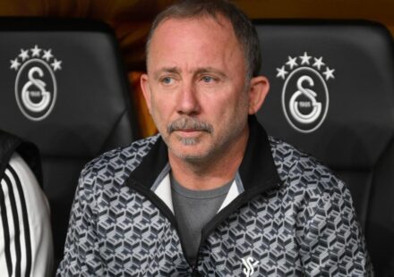 sergen yalcin ulusal futbolcuya 5 ay sonra birincisi yasatacak ZrrcON7l.jpg