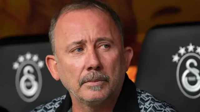sergen yalcina flas ikaz maclari tribunden takip ediyor haberin olsun trCVdDDO.webp