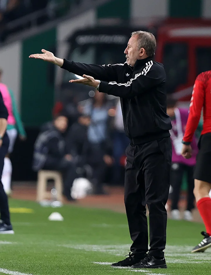 sergen yalcindan galibiyet sonrasi itiraf aci cekerek ilerleyecegiz 2 9KjyF7Q9