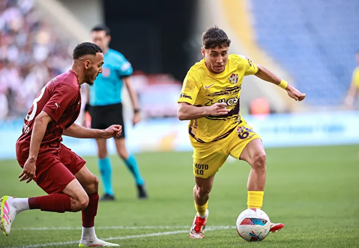 sergen yalcindan ulusal futbolcuya veto 4 VSb6sdSk