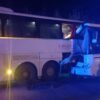 servis otobusu yolcu otobusune carpti yaralilar var OHUJmFuQ.jpg