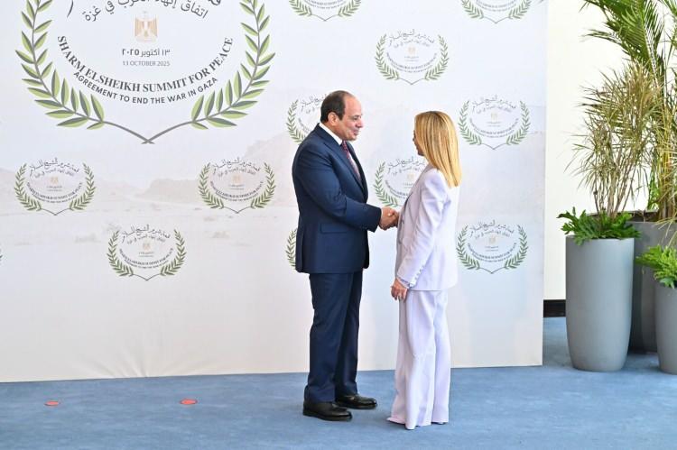 skandali turkiye engelledi erdogandan siyasi tarihe gecen karar ayrintilar ortaya cikti 17 Rrq8rID1