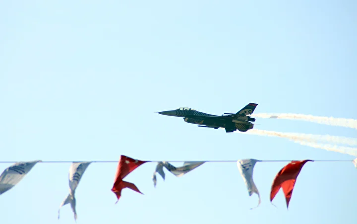 soloturkten kayseri semalarinda sov ucusu 4 6l4HgpSh
