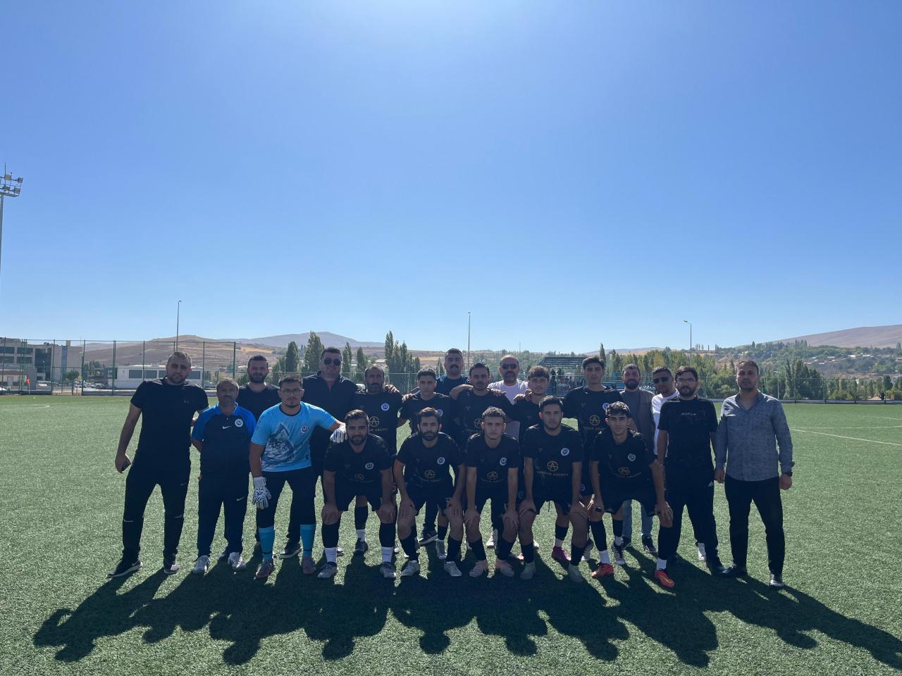 soyunma odasinda bozkurt yapan kadro 4 macta 22 gol atti 0 pIPfzLWu