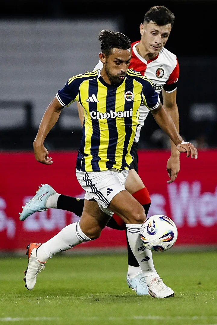 Süper Lig devi İrfan Can Kahveci'yi istiyor: Oyuncu tamam karar Fenerbahçe'de 2 super lig devi irfan can kahveciyi istiyor oyuncu tamam karar fenerbahcede 1 nI6QElsQ