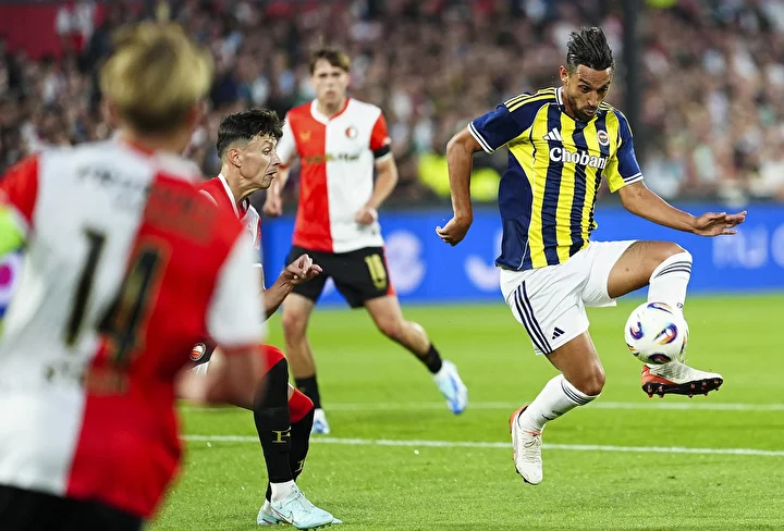 Süper Lig devi İrfan Can Kahveci'yi istiyor: Oyuncu tamam karar Fenerbahçe'de 4 super lig devi irfan can kahveciyi istiyor oyuncu tamam karar fenerbahcede 3 lJ4gwPed