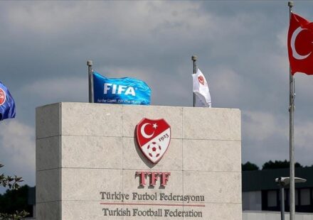 Süper Lig maçlarını kapsıyordu! AYM’den TFF kararı: İptal edildi super lig maclarini kapsiyordu aymden tff karari iptal edildi aA1VRZvj.jpg