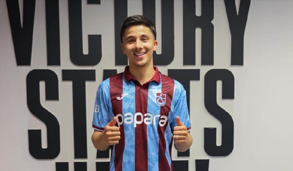 super lig meslegi basliyor yildiz futbolcunun forma heyecani TkBlxPFS.jpg
