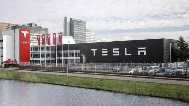 tesla sahiplerine mak s haber 13 bin arac geri cagirildi xi38QhLj.webp