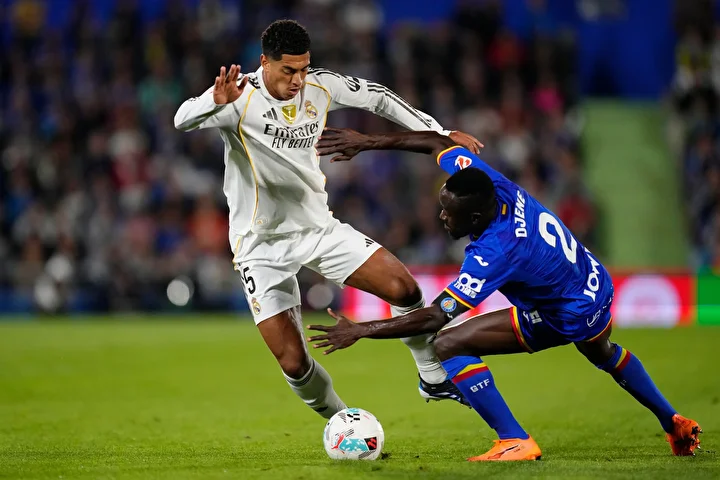 top toplayici cocuk o denli bir sey istedi ki arda guler sasti kaldi 0 UGj2tV89