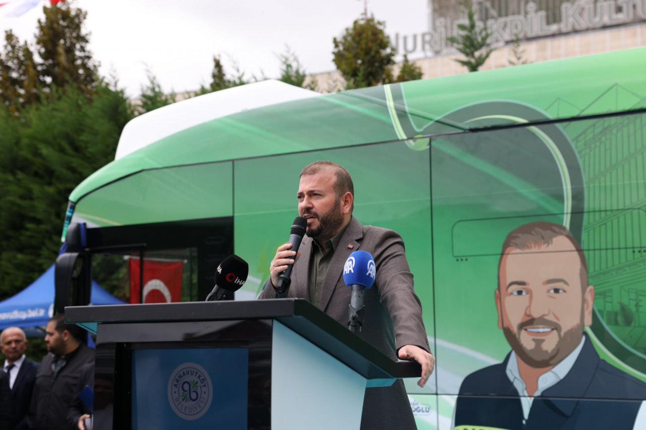 Toplu ulaşım sıkıntısına Arnavutköy Belediyesi’nden yerli ve elektrikli tahlil 2 toplu ulasim sikintisina arnavutkoy belediyesinden yerli ve elektrikli tahlil 1 D1wE9HeS