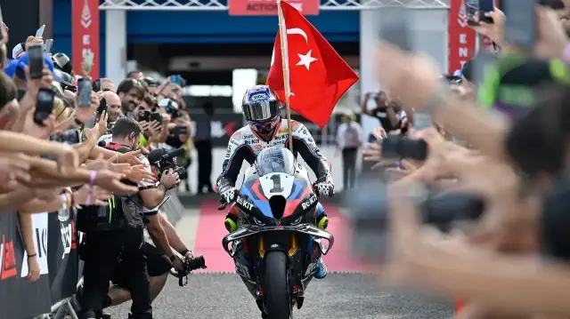 toprak razgatlioglu sampiyonluk icin geri sayima gecti UzOGlGI3.webp