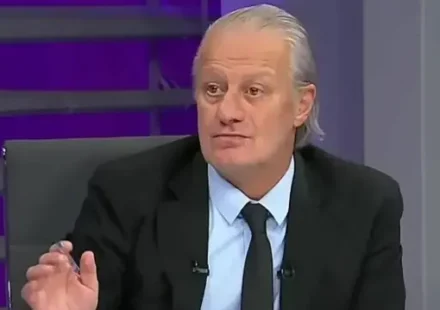 Tugay Kerimoğlu’ndan Trabzonsporlu futbolcu için flaş davet: Türk vatandaşı yapalım tugay kerimoglundan trabzonsporlu futbolcu icin flas davet turk vatandasi yapalim BfQk4O5J.webp