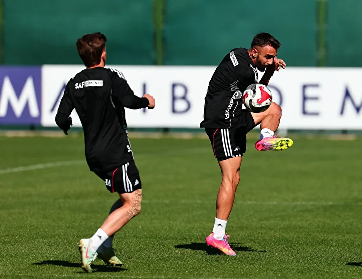 tumosan konyaspor besiktas mac takimi ve beklenen 11ler 6 TuH1bymr