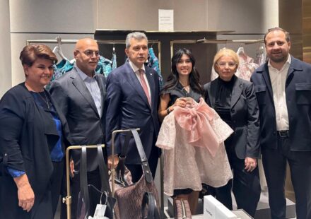 turk dokumaciliginin gelecegine istikamet veren vizyon projesinde odul aldi sEd4WEES.jpg