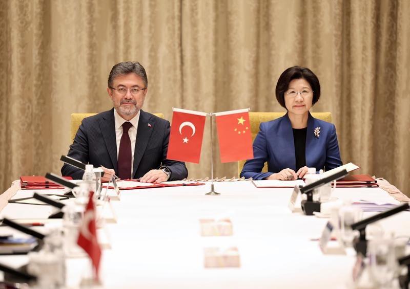 Türkiye ile Çin imzayı attı! 300 milyar dolarlık pazar hedefte! 2 turkiye ile cin imzayi atti 300 milyar dolarlik pazar hedefte 1 V5JdVnBf