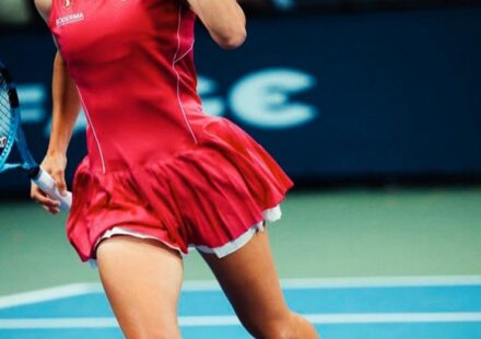ulusal tenisci zeynep sonmez 2 ceside yukseldi Ki2p8Trc.jpg