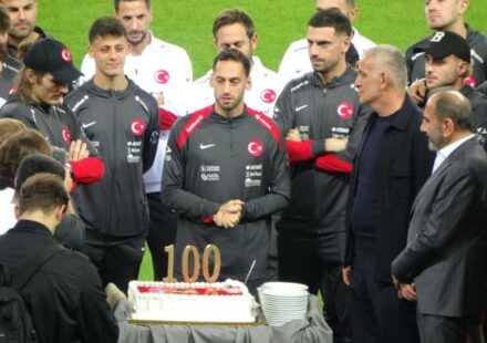 ulusal yildiza gurcistan maci oncesi 100 mac surprizi Ni3YbXTS.jpg