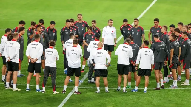 ulusal yildizin kulubunden reaksiyon madem oynatilmayacak neden cagriliyor O6ZyAPwJ.webp