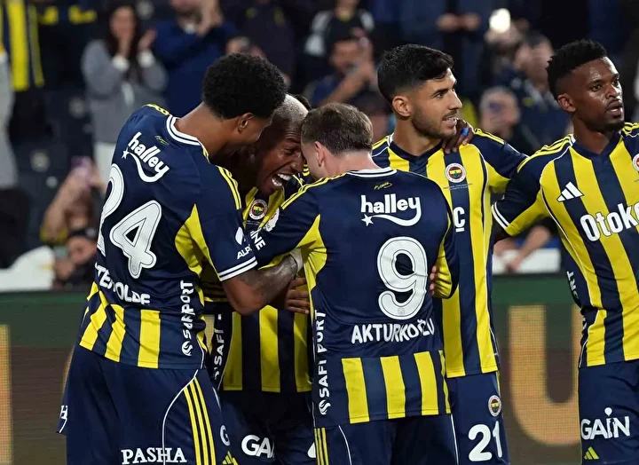 Ümit Karan'dan Fenerbahçeli futbolcu için dikkat çeken tez: 60 milyon euro 1 umit karandan fenerbahceli futbolcu icin dikkat ceken tez 60 milyon euro 0