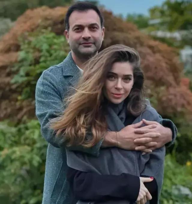 Ünlü oyuncu Alaattin Çakıcı'ya gelin oluyor! 1 unlu oyuncu alaattin cakiciya gelin oluyor 0 GYrthKjA