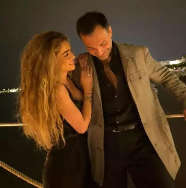 Ünlü oyuncu Alaattin Çakıcı'ya gelin oluyor! 2 unlu oyuncu alaattin cakiciya gelin oluyor 1 VlWJUk5O