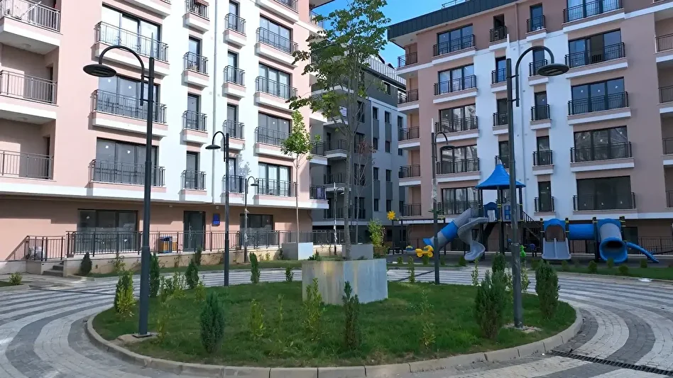 Üsküdar'da Yarısı Bizden ile alan bazlı örnek dönüşüm: Özevim Sitesi tekrar doğdu 4 uskudarda yarisi bizden ile alan bazli ornek donusum ozevim sitesi tekrar dogdu 3 tlI1NjM6