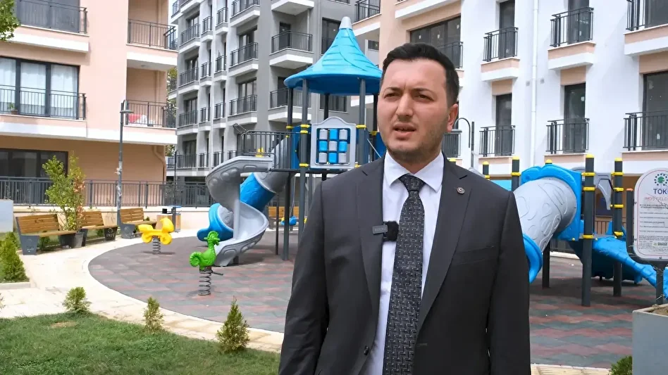 Üsküdar'da Yarısı Bizden ile alan bazlı örnek dönüşüm: Özevim Sitesi tekrar doğdu 7 uskudarda yarisi bizden ile alan bazli ornek donusum ozevim sitesi tekrar dogdu 6 OJw96KkU