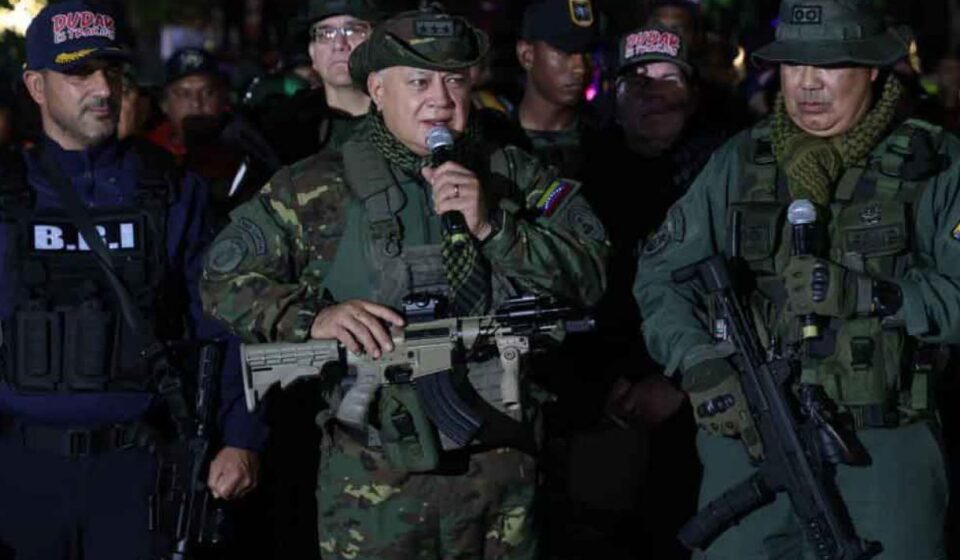 venezuelada askeri tatbikat abd tehdidine kayitsiz degiliz EYlPedbQ.jpg