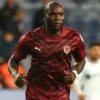 vincent aboubakardan flas imza yeni adresi herkesi sasirtti RRJ6FqZE.webp